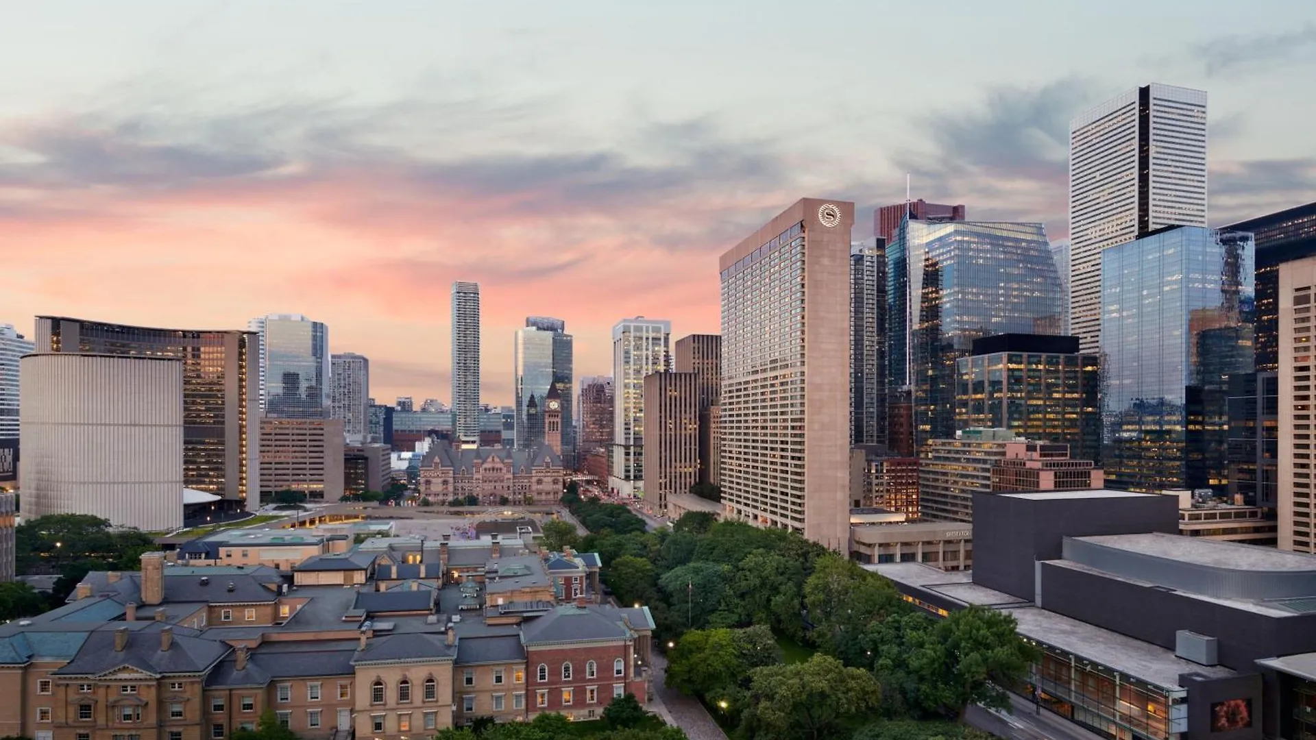 Sheraton Centre Toronto Hotel